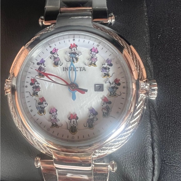 Disney Accessories - ✨ Invicta Minnie Mouse Watch – Disney Limited Edition – NEW in Box ✨